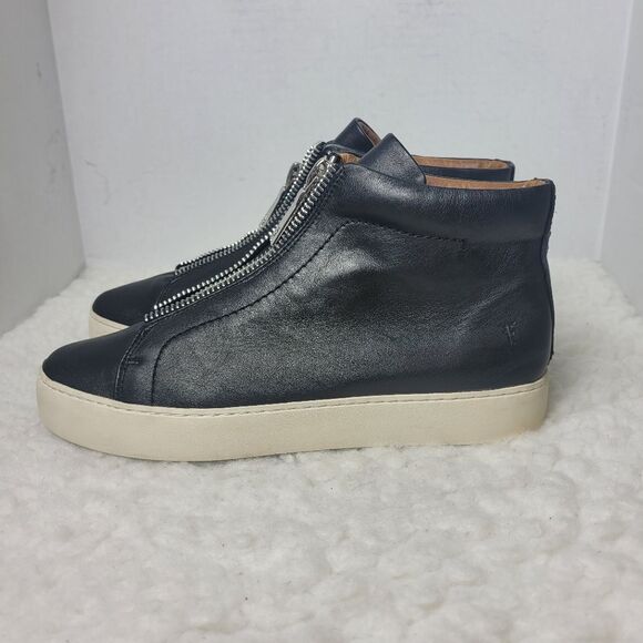 Frye Lena Women's Size 9 Black Leather High Top Black Leather Zipper Accent - Picture 3 of 10